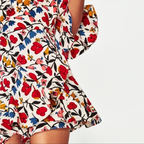 Zara | Trafaluc Collection | Floral Ruffle Wrap Romper | Size XS - Picture 2 of 7